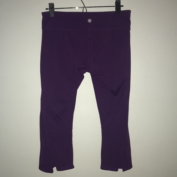 Athleta Ananda Yoga Pants 🧘🏻♀️ Size MP in a Rich Grape Color! 🍇 - Picture 5 of 8